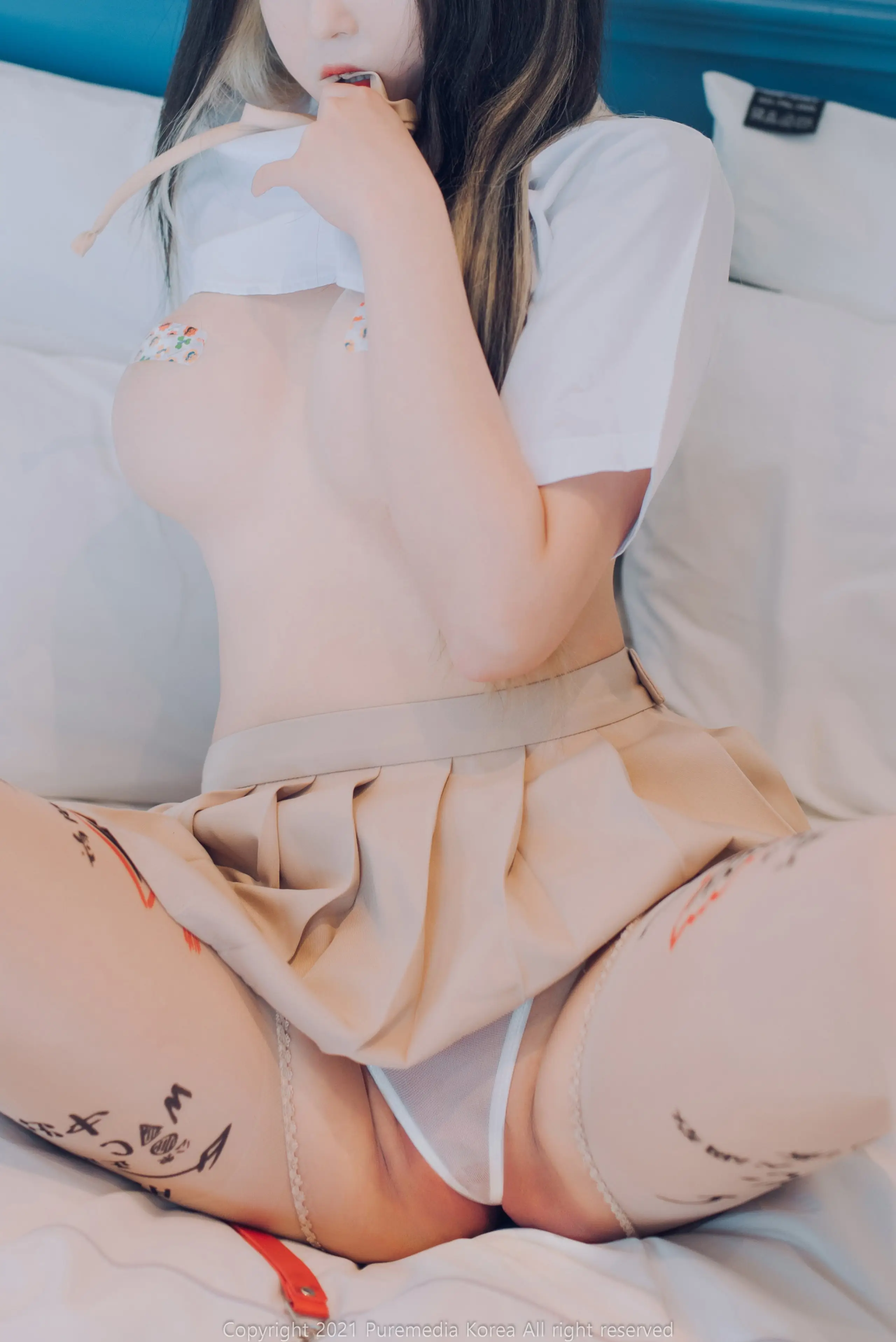 1Aft.webp