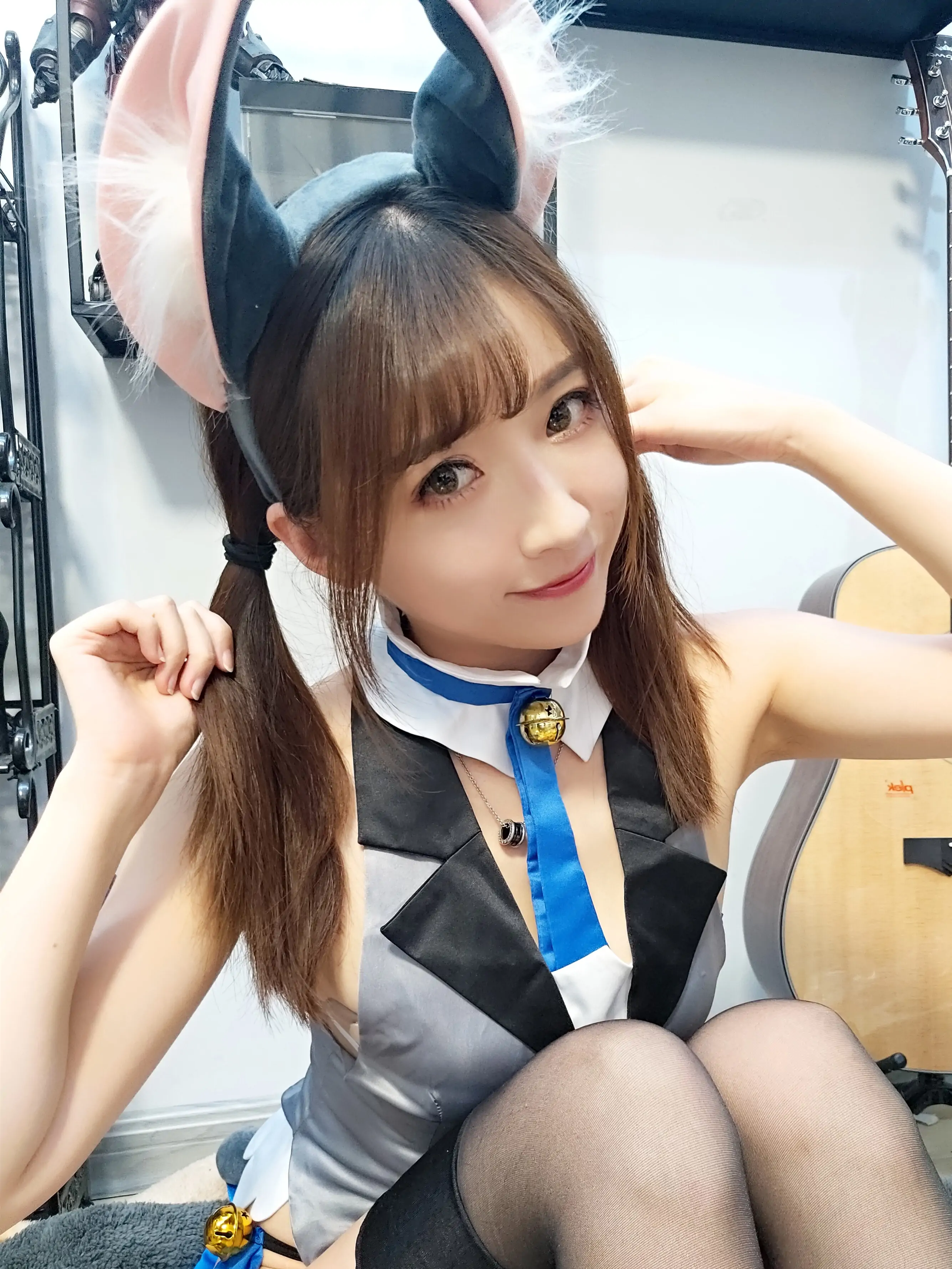 9RSIS.webp