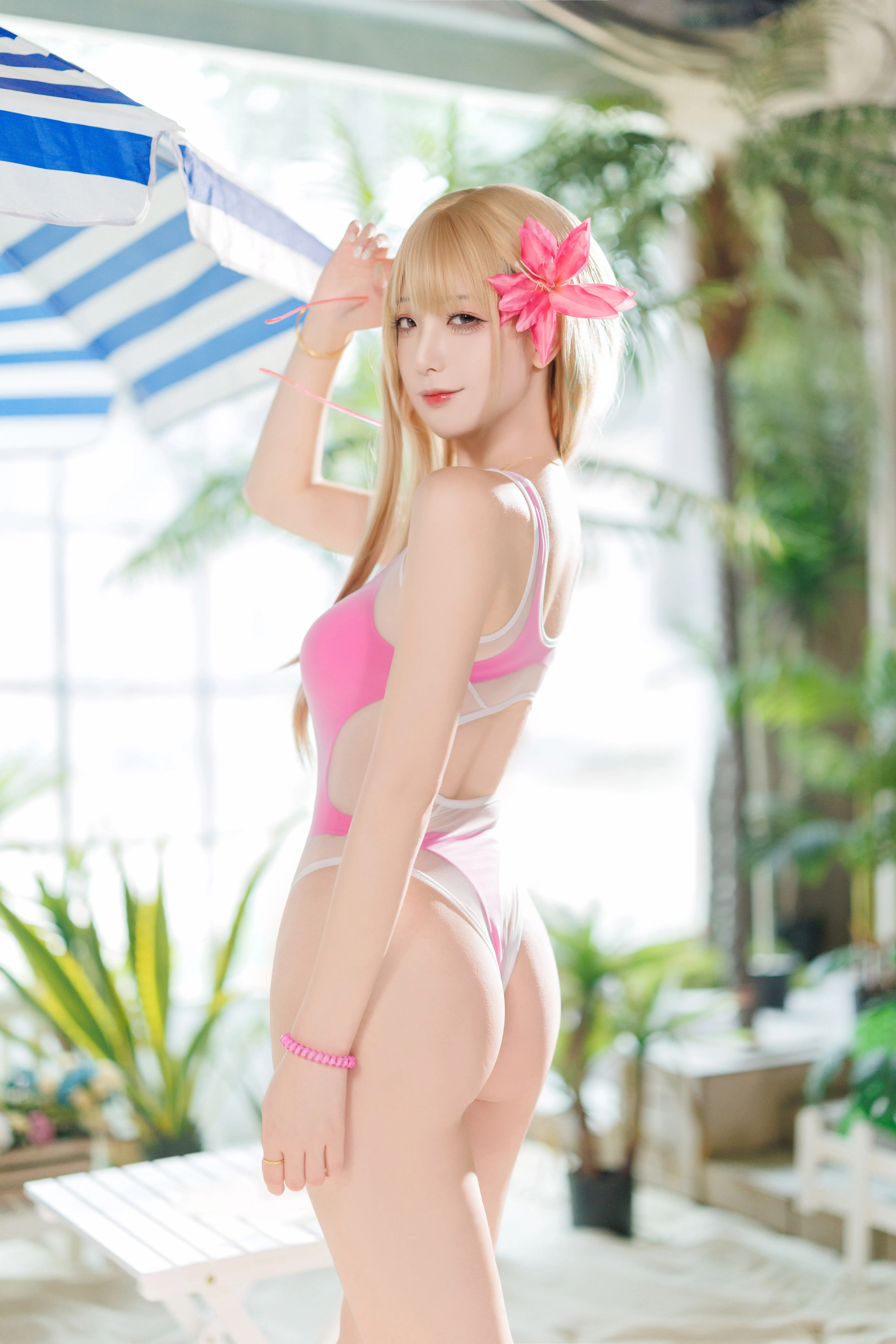 9U7Jz.webp