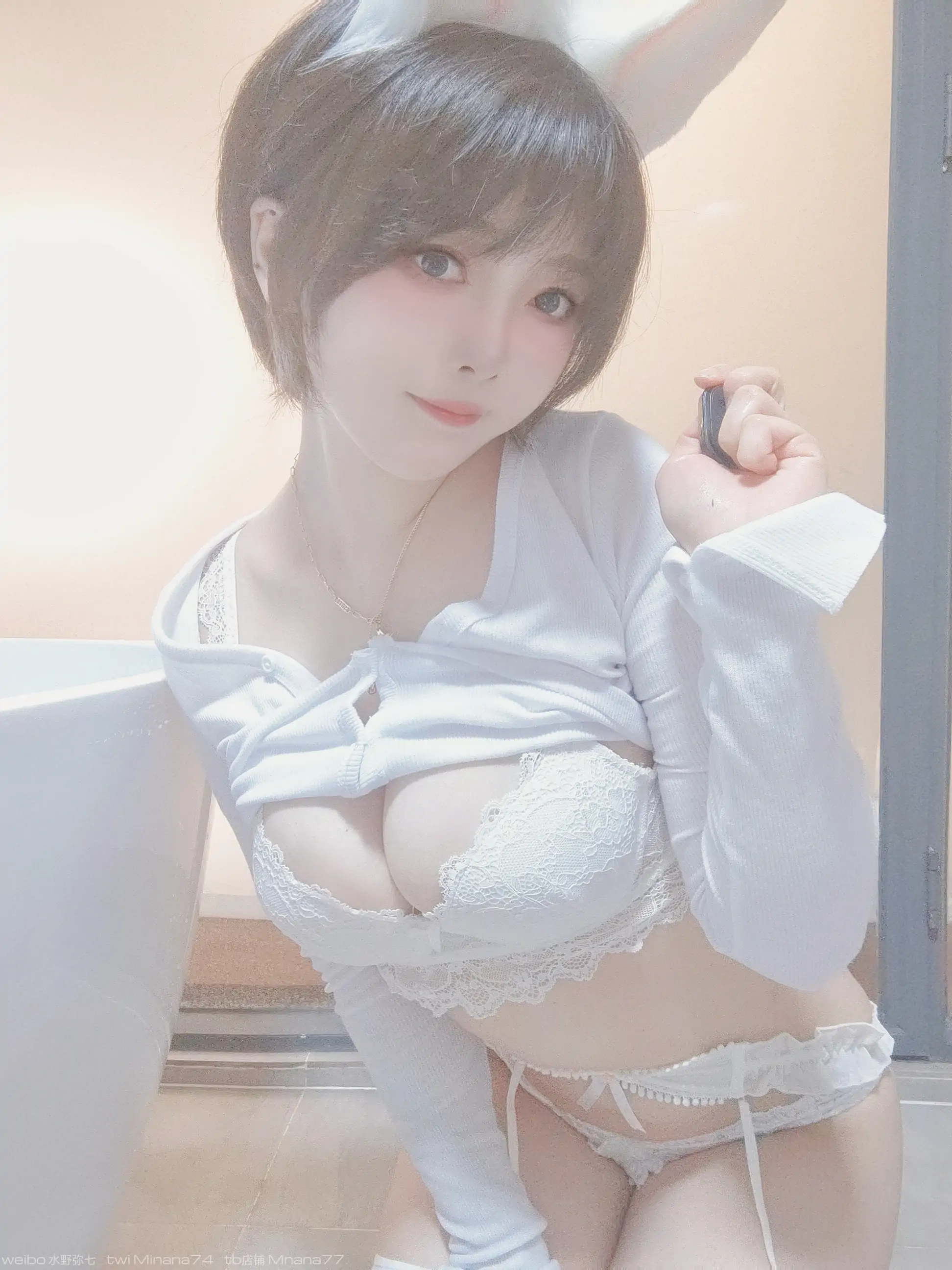 9fMYz.webp