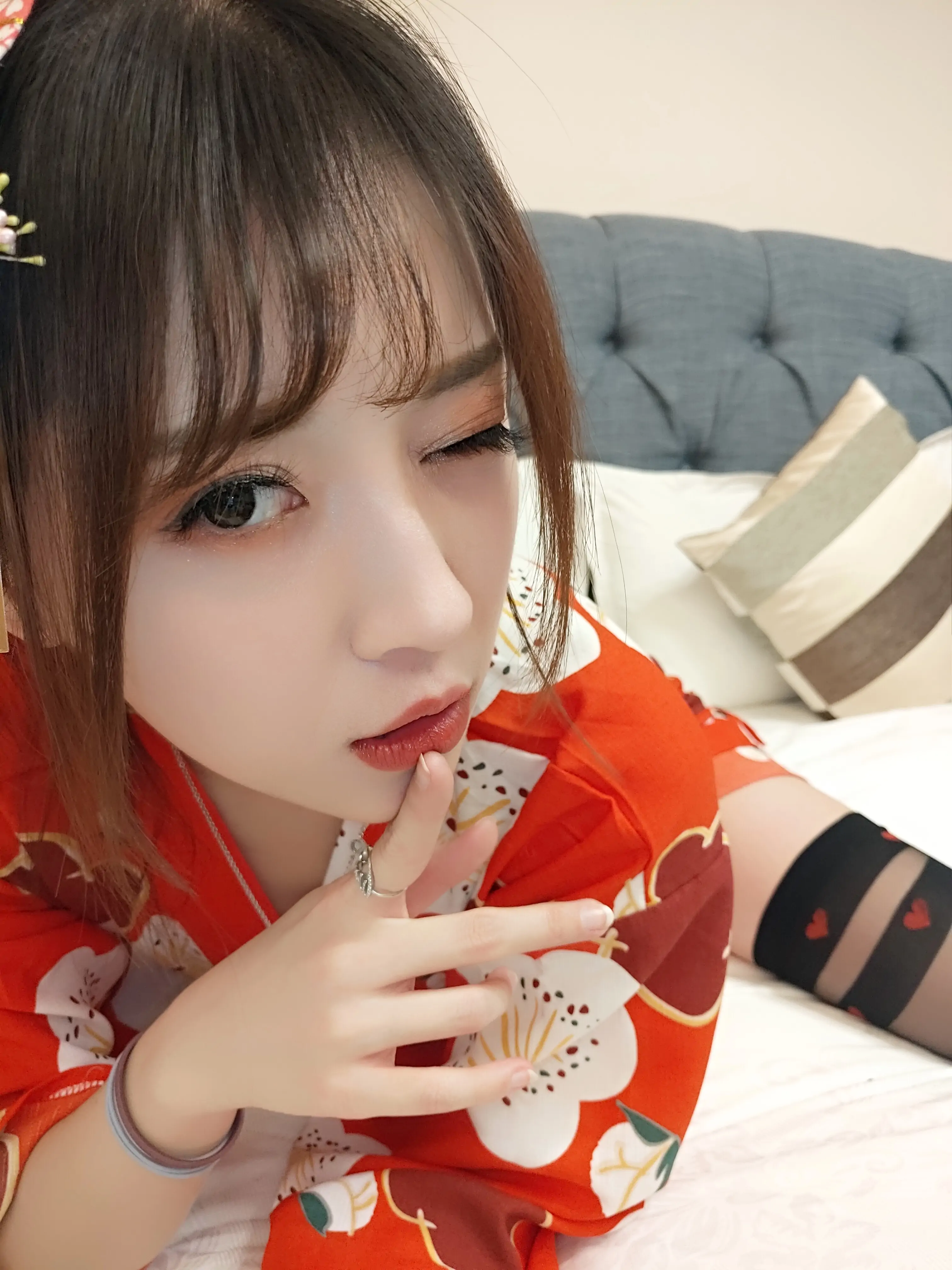 9srOq.webp