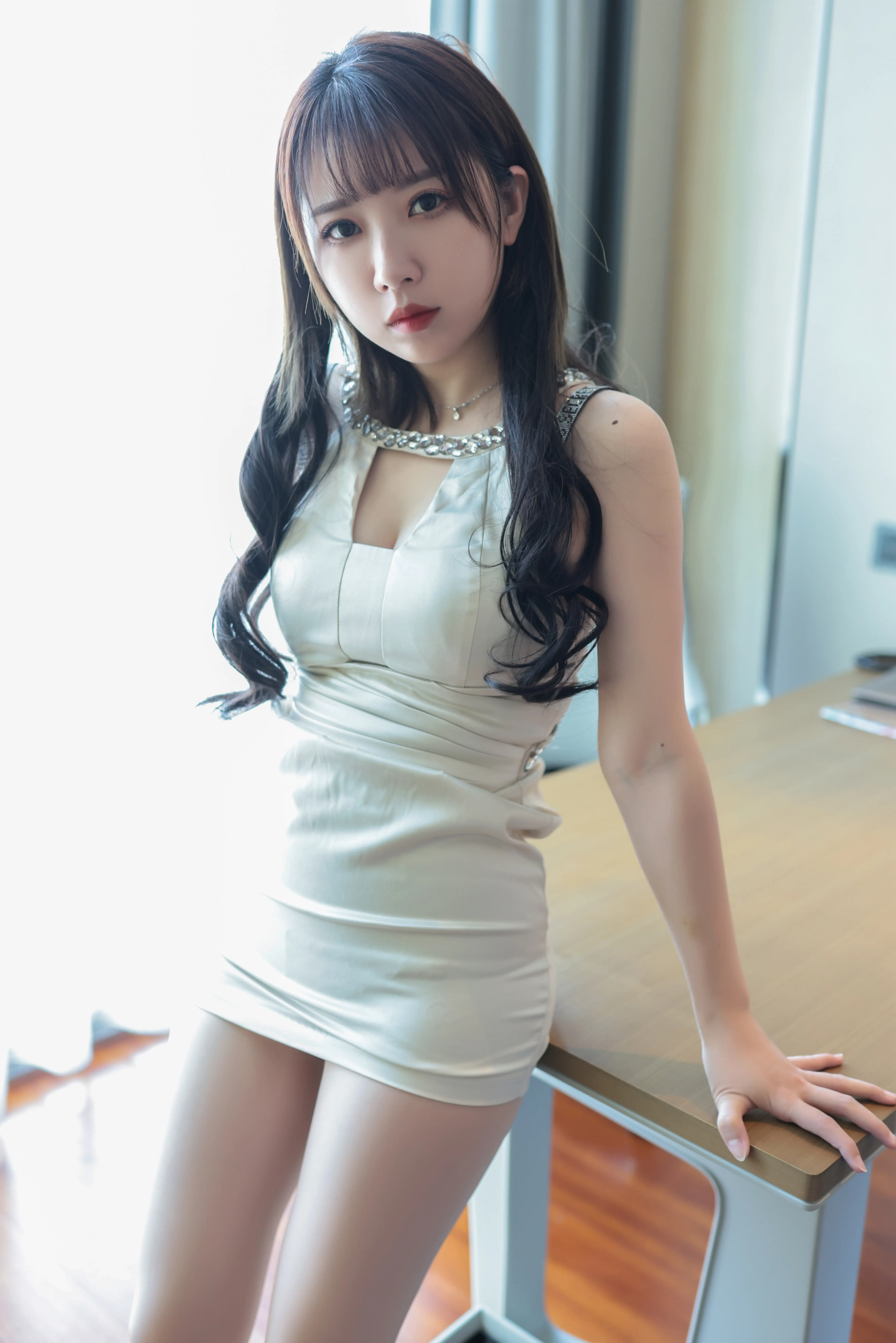 DUWfK.webp