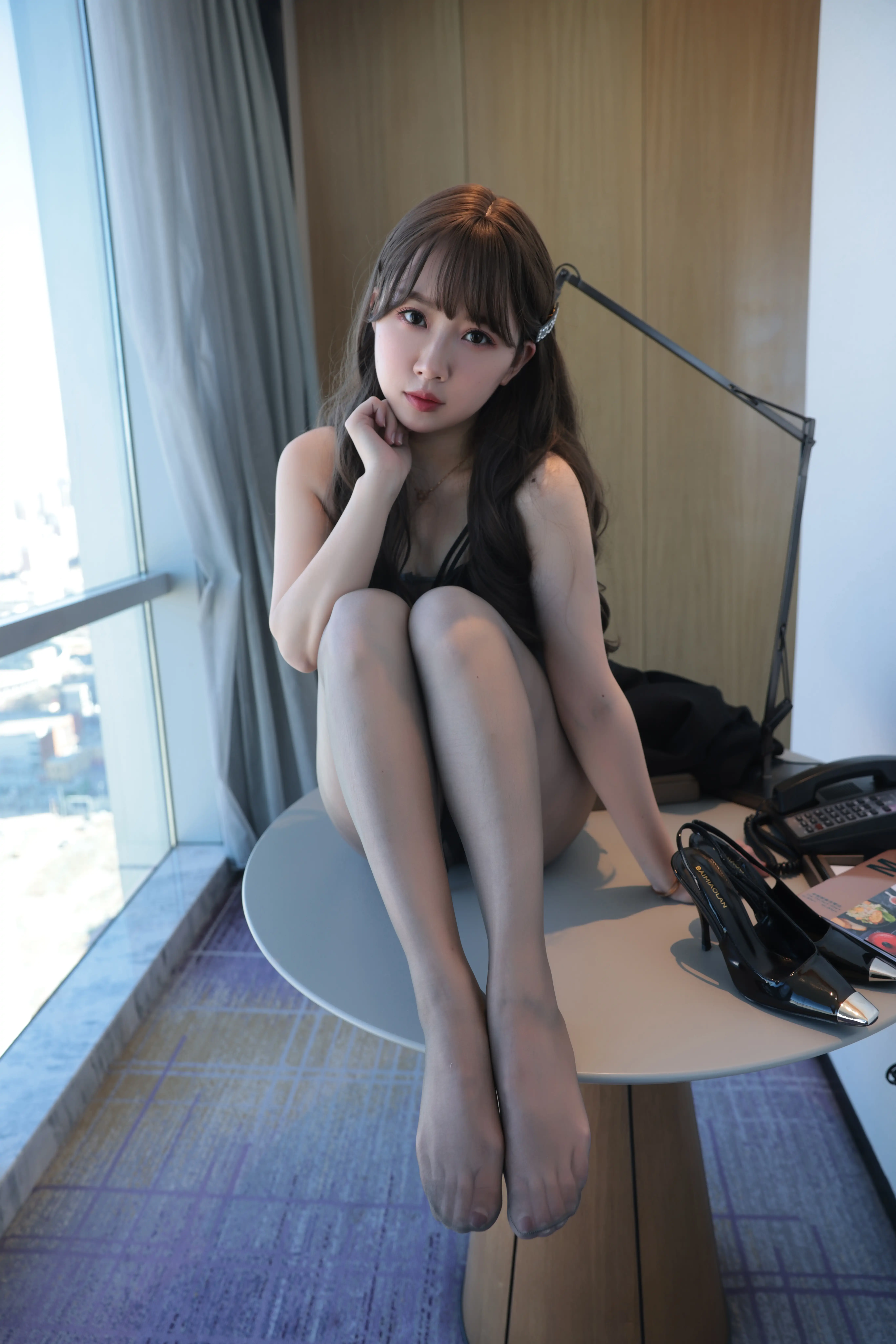 DY9GK.webp
