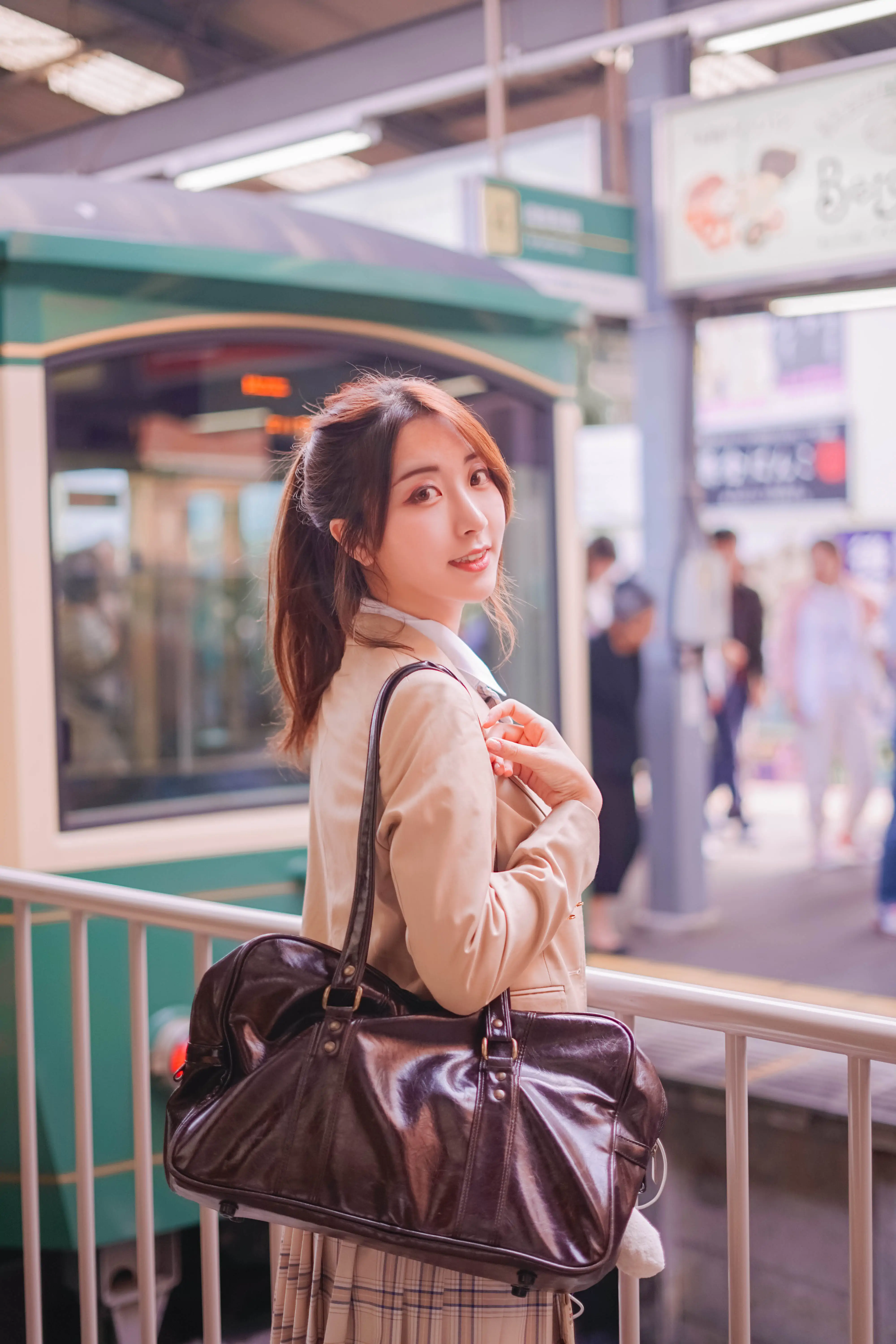 (001).webp