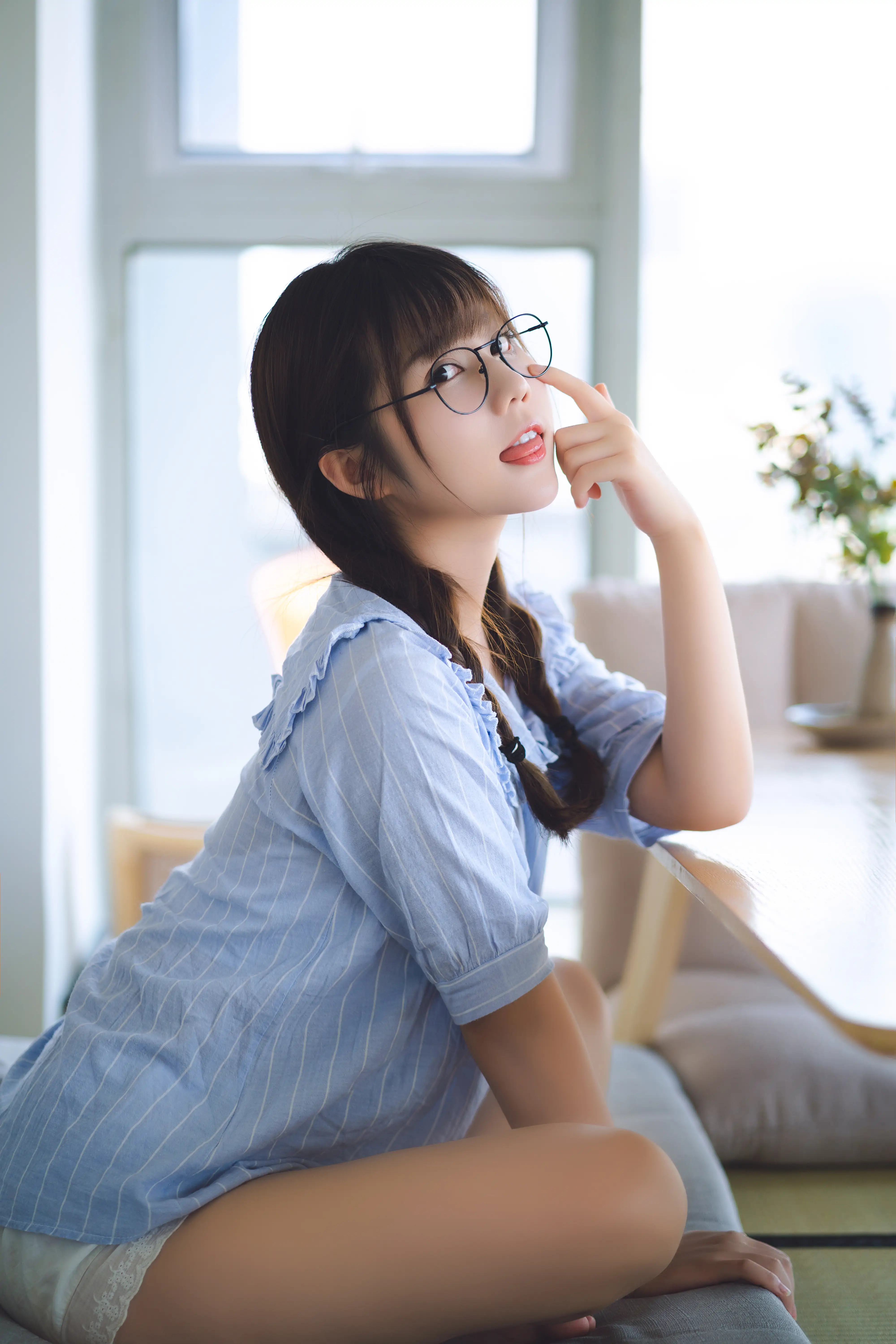 (001).webp