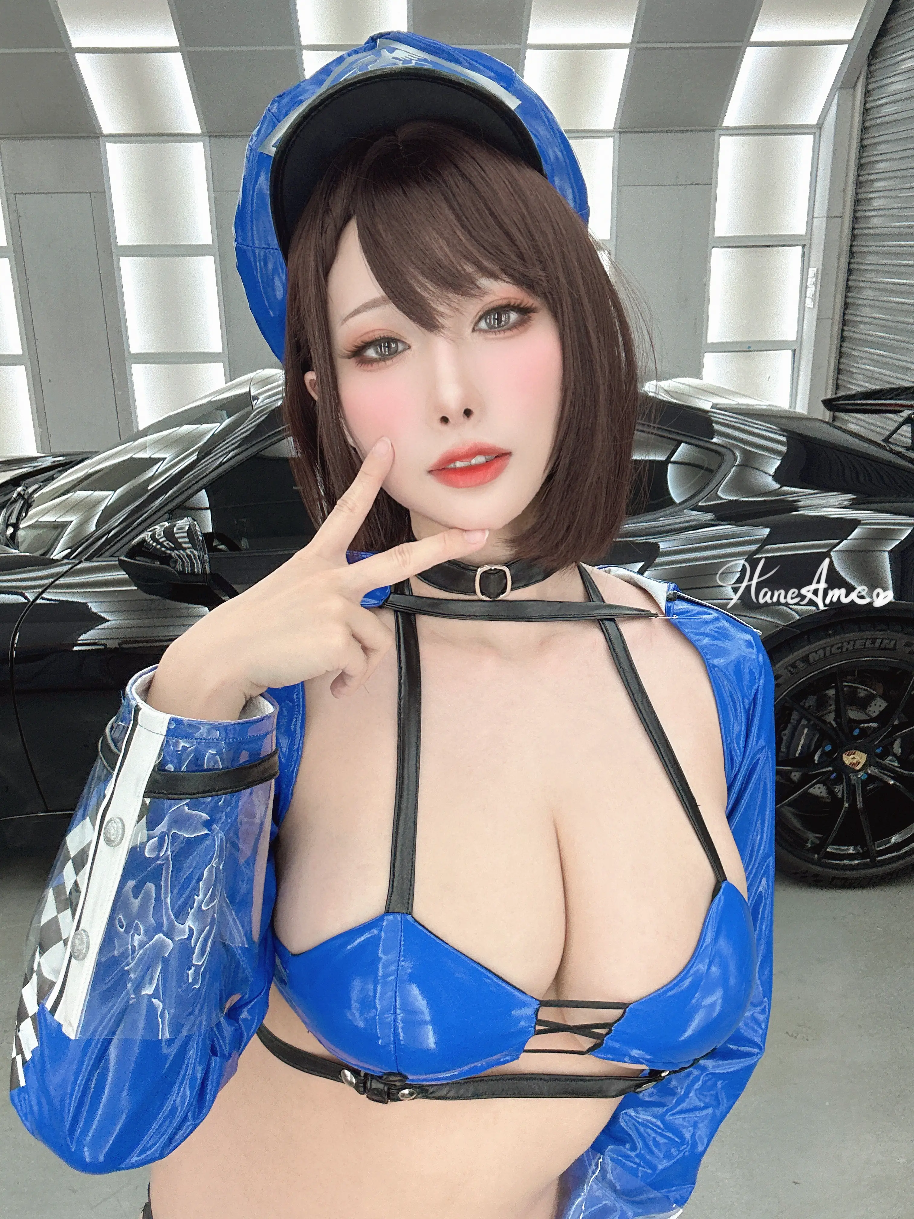 SELF_B (4).webp